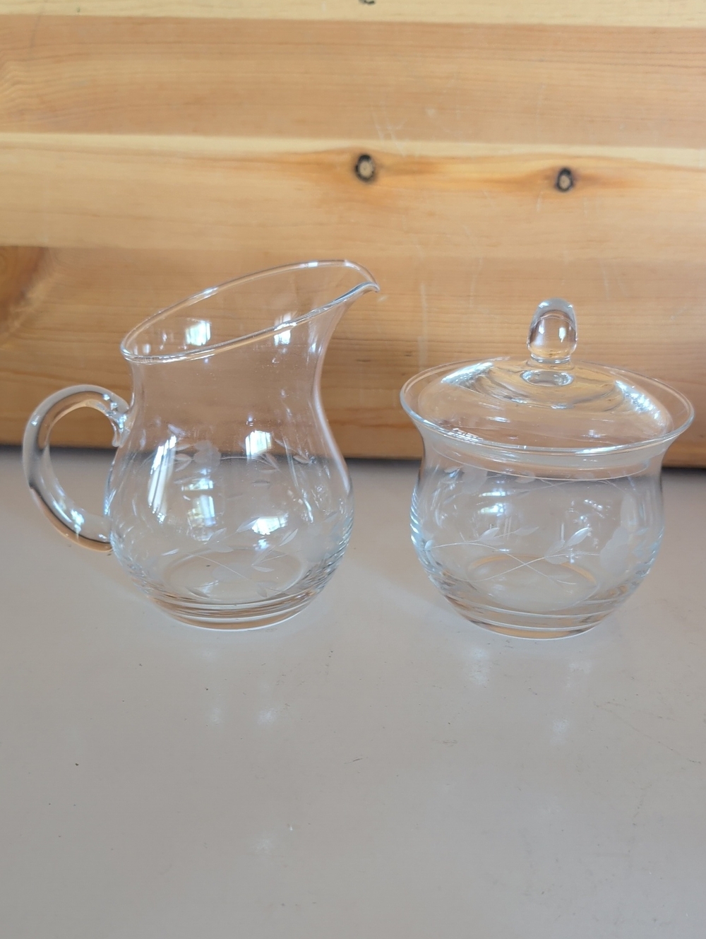 NIB. 3 pcs. Princess House  Etched Crystal Creamer and Sugar Set. 🌟🌟🌟